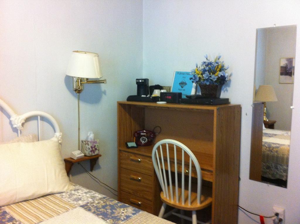 Pullman House Inn Portola Екстер'єр фото